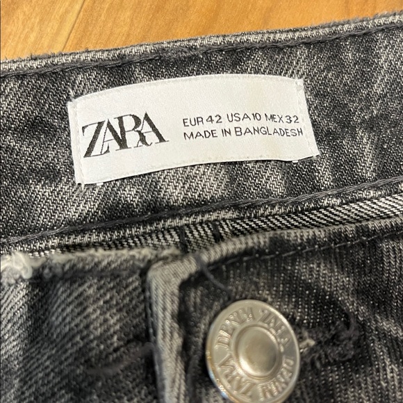 Zara washed black / grey high rise rigid boyfriend ankle length jeans size 10 - Picture 3 of 10